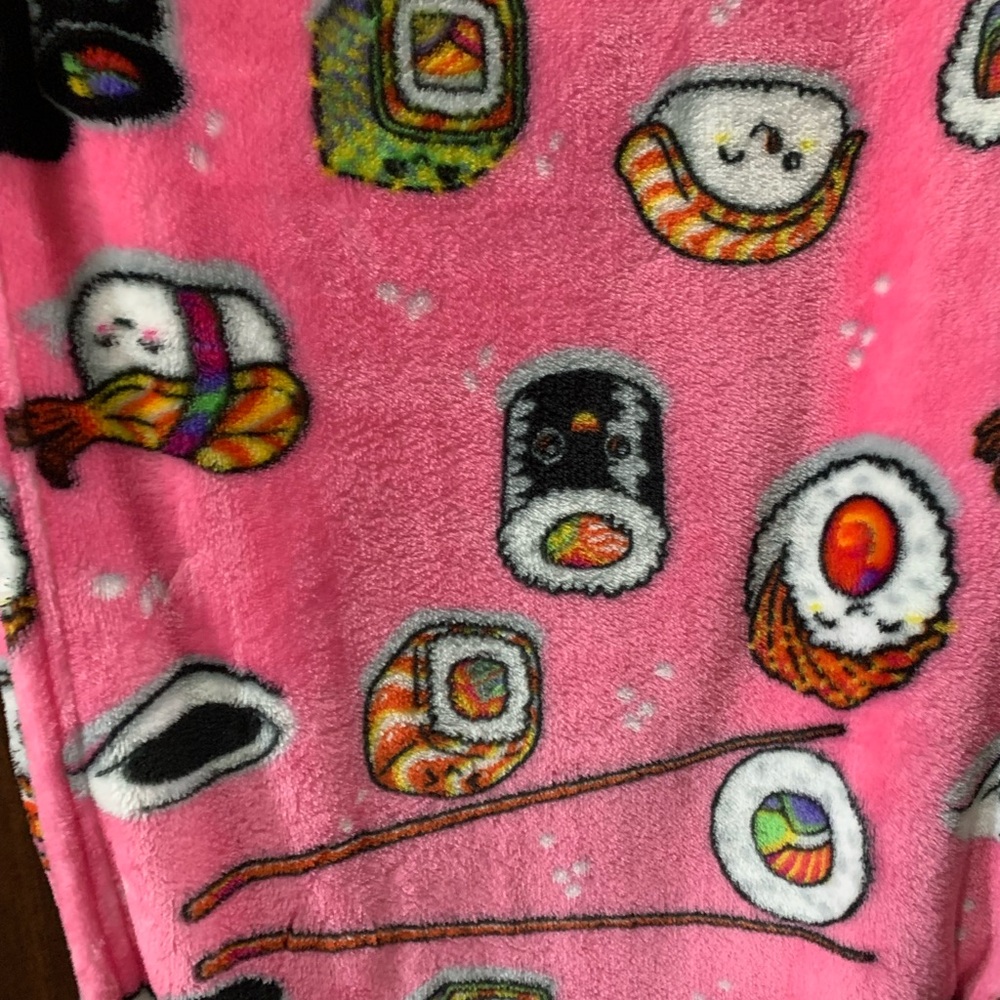 New Ultra Soft Plush Throw - Picture 2 of 5